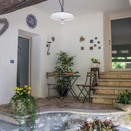 Casa Castello Leilighet Salò Eksteriør bilde