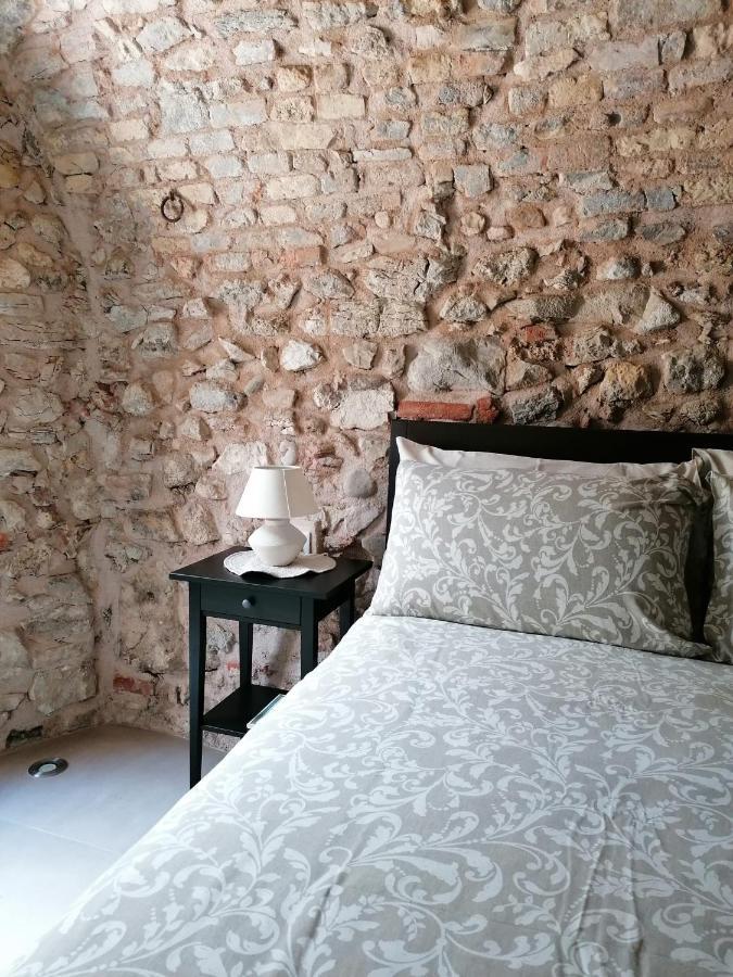 Casa Castello Leilighet Salò Eksteriør bilde